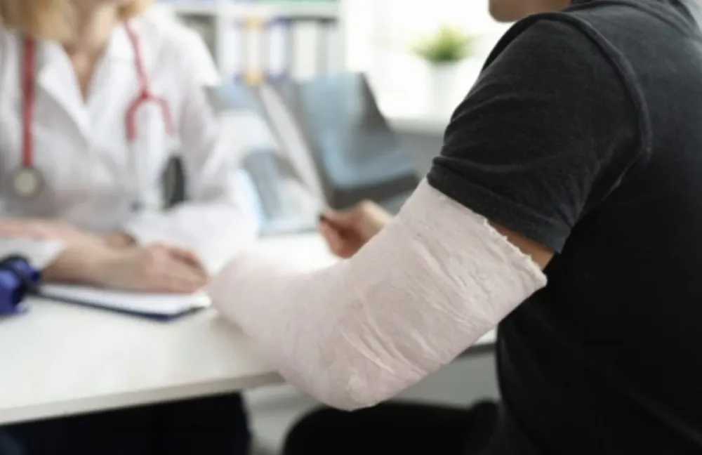Revolucija u medicini: Kinezi razvili lijepak za kosti