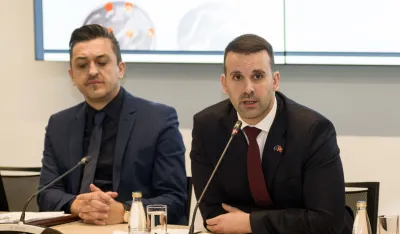 Vlada pozajmila 942 miliona, za otplatu duga dali pola milijarde