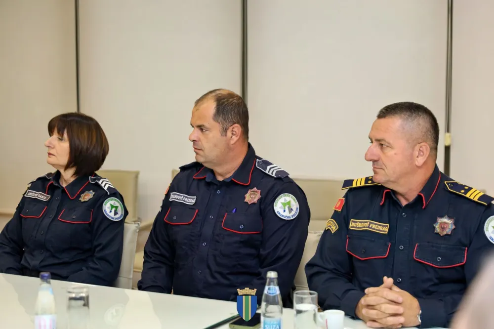 Op&scaron;tina Bar upriličila prijem za najbolje službenike policije u 2025