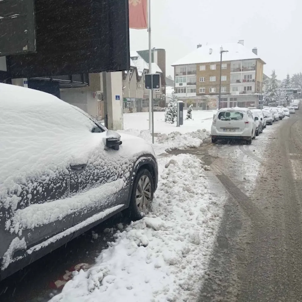 SNiježni prekrivač na Žabljaku