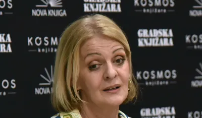 Potpisivanje novog romana Jasenke Lalović večeras u knjižari Kosmos