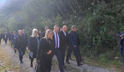 Položeni vijenci u Morinju: Kultura sjećanja važna i za Hrvatsku i za Crnu Goru