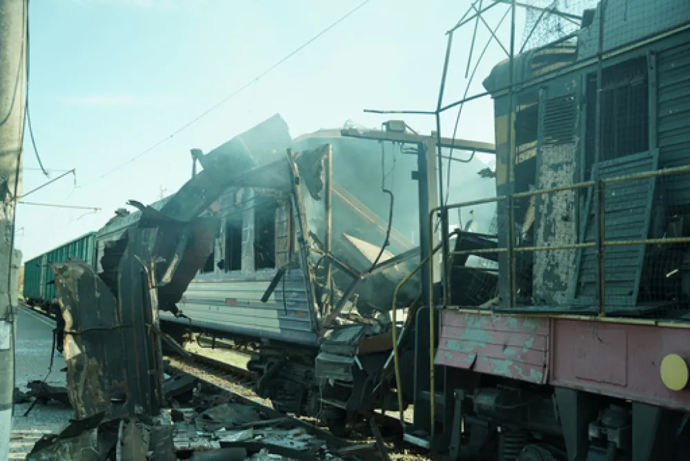 Ukrajina: U napadu na putnički voz najmanje jedna osoba poginula, desetine povrijeđeno