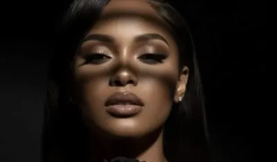 Virtuelna pjevačica potpisala ugovor vrijedan vi&scaron;e miliona dolara