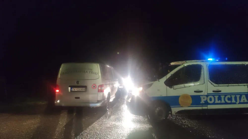 Pogrebno vozilo iz Tivta do&scaron;lo po tijelo ubijenog