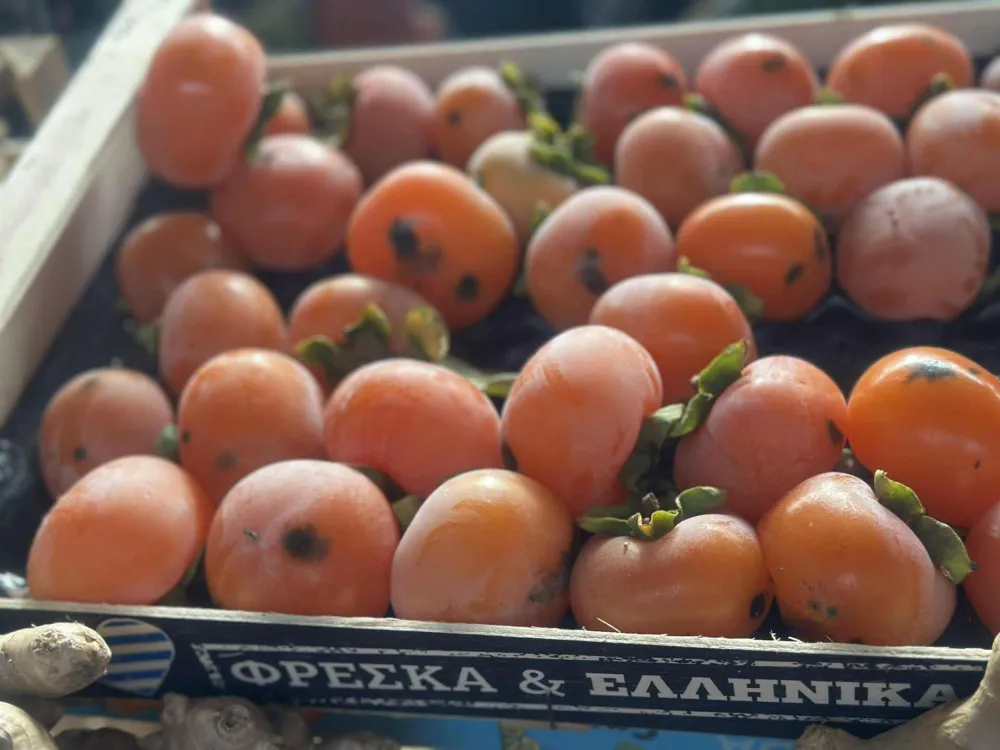 Japanske jabuke na pijacama prodaju četiri eura