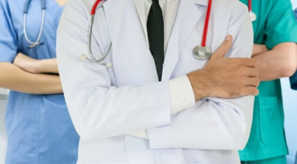 Ljekarska komora Crne Gore apeluje na nadležne organe da se medicinskom osoblju obezbijedi bezbjednost