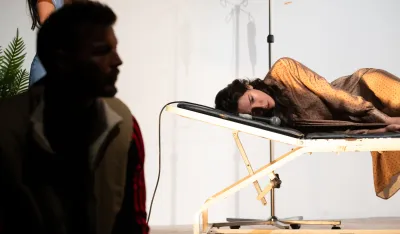 Scena iz predstave "Čarobni brijeg"