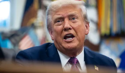 Tramp zatražio hap&scaron;enje gradonačelnika Čikaga i guvernera Ilinoisa