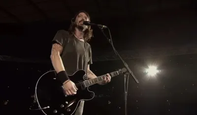 Foo Fighters iznenadili fanove live EP izdanjem "Are Playing Where ???? Vol. 1"