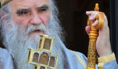 Pokret narodnog povjerenja: Amfilohije žrtva državnog i moralnog kolapsa i kriminalne igre