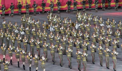 Vojna parada u Sjevernoj Koreji, prikazana nova interkontinentalna raketa