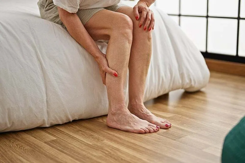 Rani znakovi demencije mogu se pojaviti na rukama i nogama