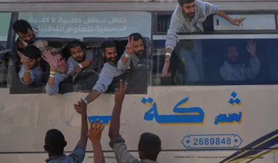 Palestinci oslobođeni iz izraelskog zarobljeni&scaron;tva stigli u Gazu i na Zapadnu obalu: "Bila je to neopisiva patnja"