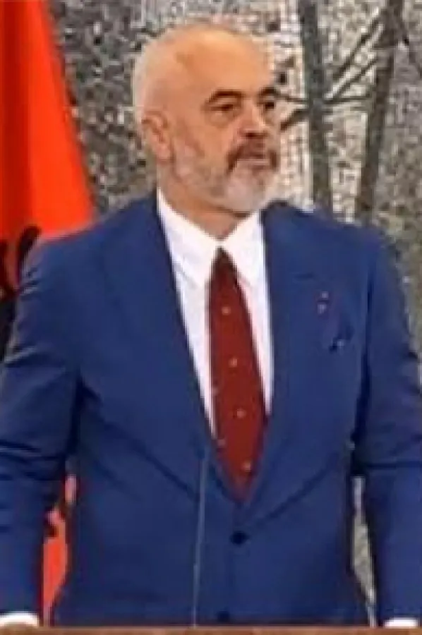 Edi Rama poziva sve Albance na protest podr&scaron;ke biv&scaron;im liderima OVK u Tirani