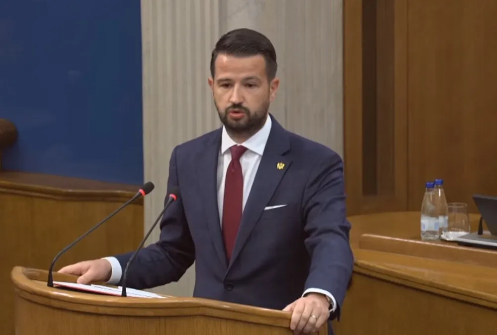 Milatović: Dijalog uvijek, ali trgovina Ustavom i državom nikada