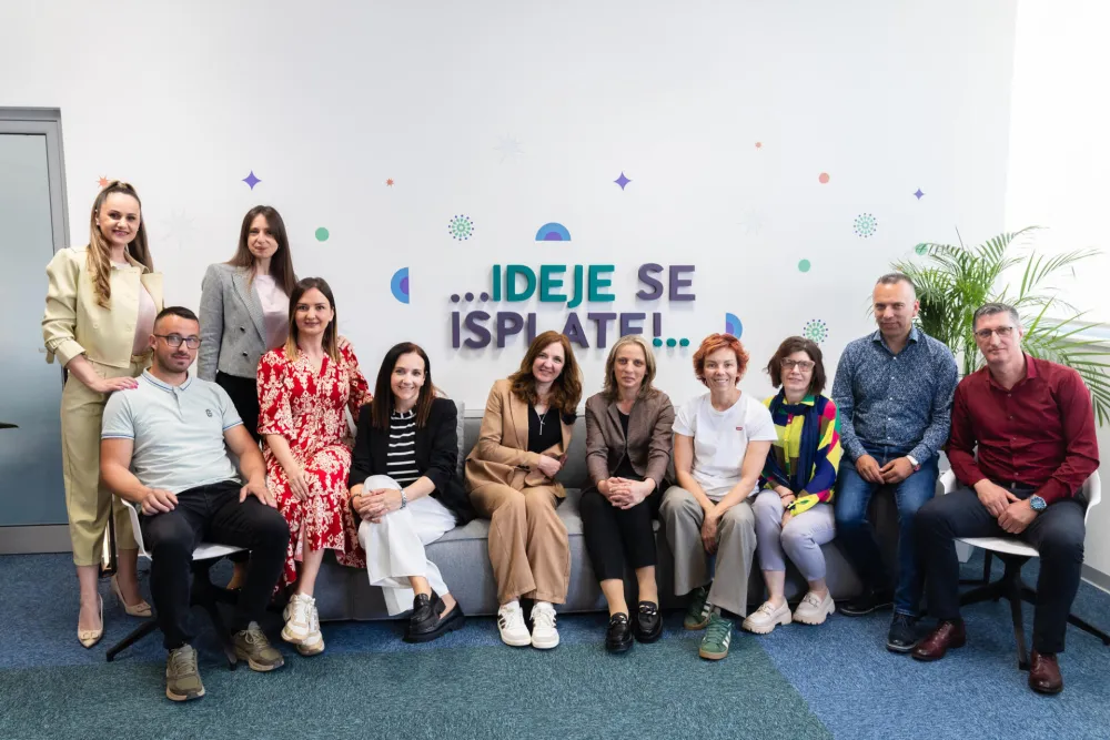 U O&Scaron; "Du&scaron;an Korać" održana obuka za učitelje: Edukativni roboti kao pomoćno nastavno sredstvo