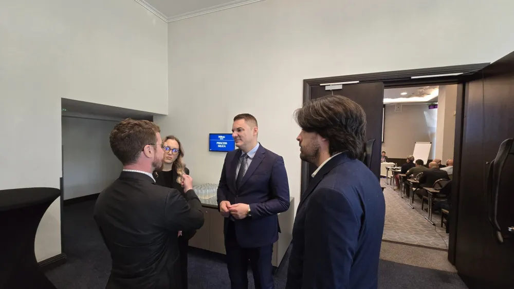 Održan okrugli sto o kritičnim mineralnim sirovinama