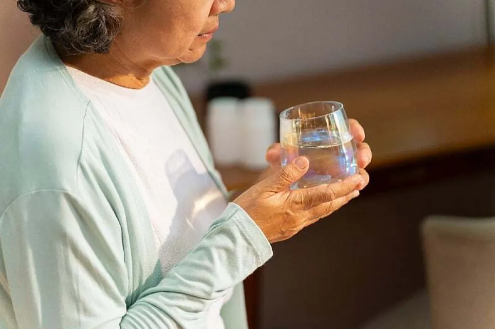 Dodavanjem jedne vrste voća u vodu svaki dan može pobolj&scaron;ati hidrataciju i probavu