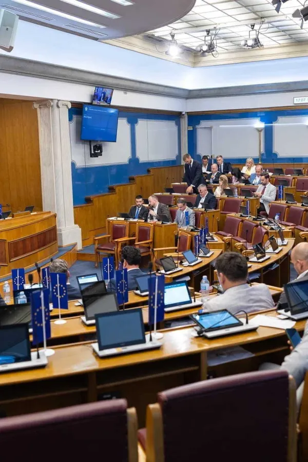Skup&scaron;tina sjutra nastavlja s radom