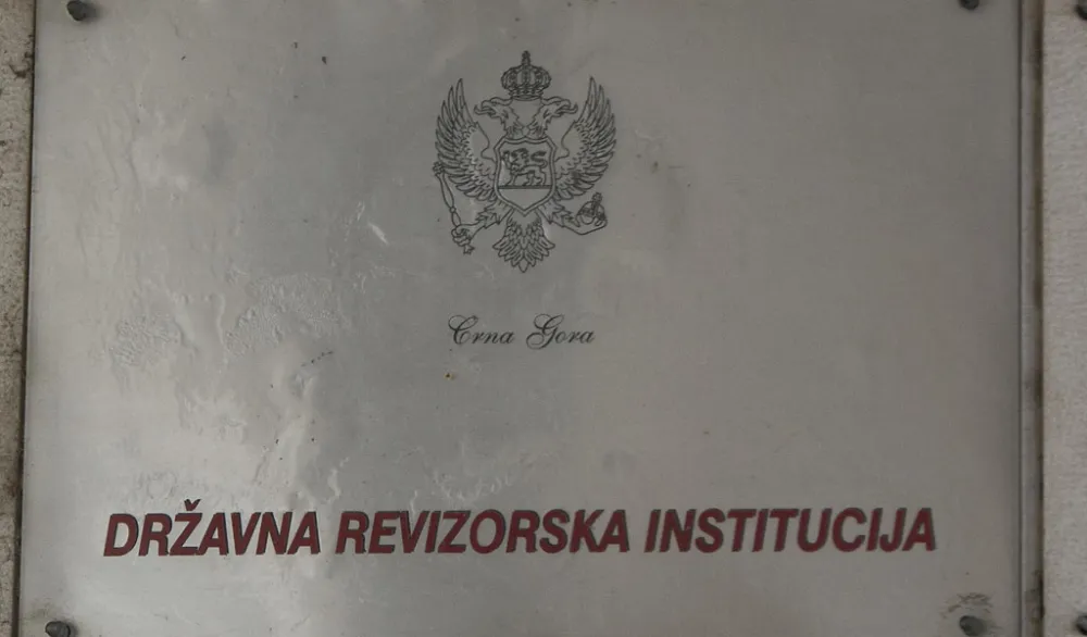 DRI: Op&scaron;tina Kotor zapo&scaron;ljavala bez javnih konkursa, nepravilnosti u vođenju evidencija i javnim nabavkama