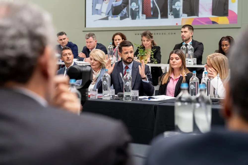 Milatović na Friends of Europe: Crna Gora može biti 28. članica EU do 2028. godine