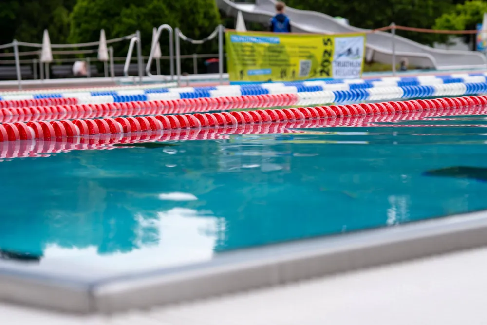 Na bazenu u Splitu radnik pomije&scaron;ao hlor i kiselinu, dvoje djece u bolnici
