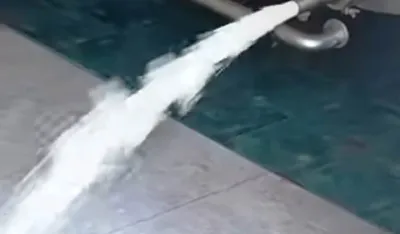 Domaće mlijeko po livadi, uvozno na rafovima