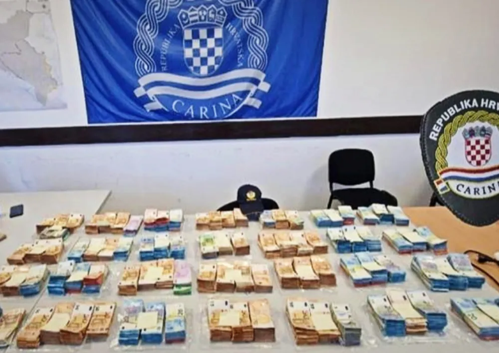 Rekordna zapljena: Državljanin Albanije skrivao 700.000 eura na granici sa Crnom Gorom