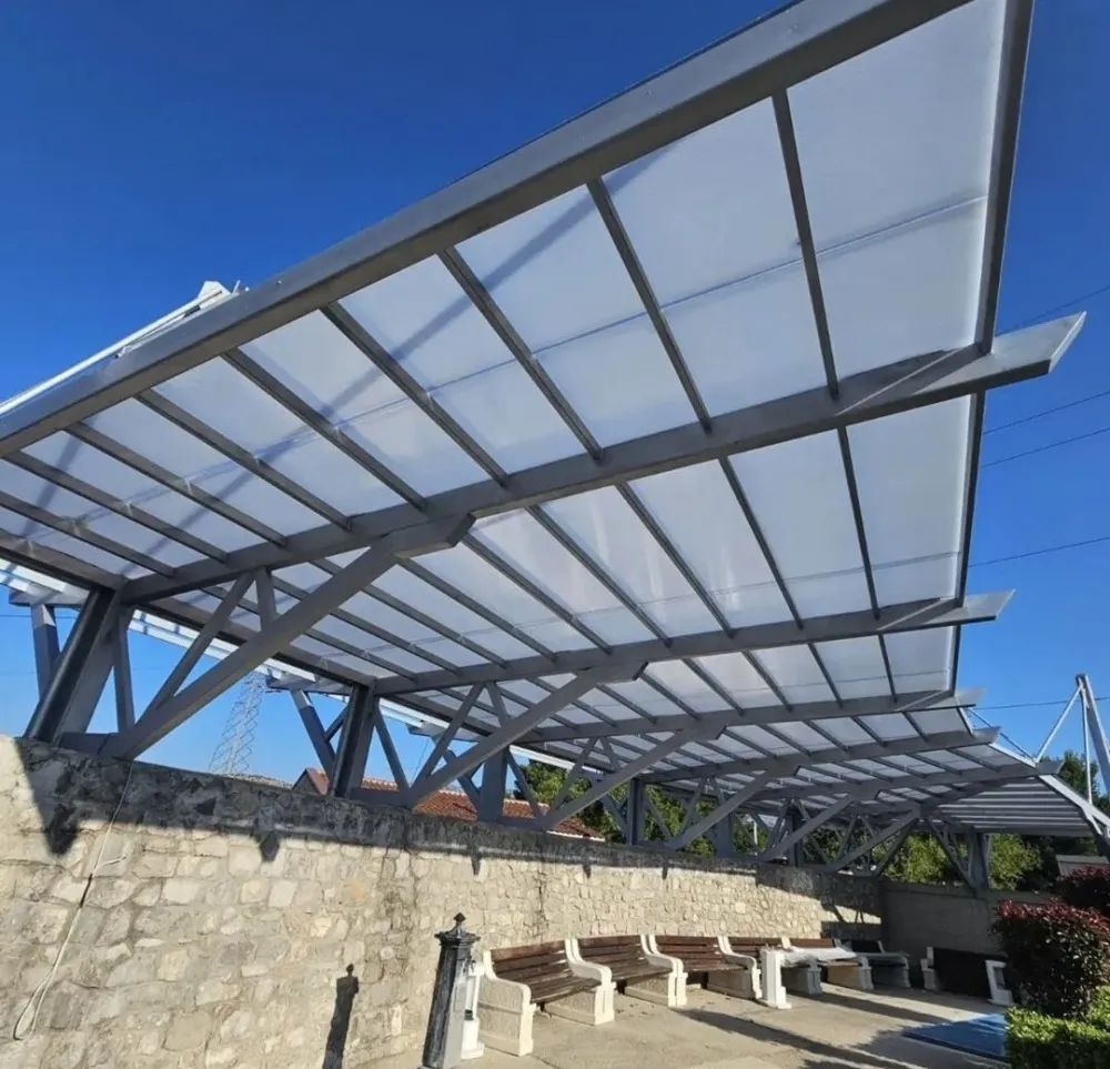 Na nadstre&scaron;nici groblja u Zagoriču zamijenjen krov