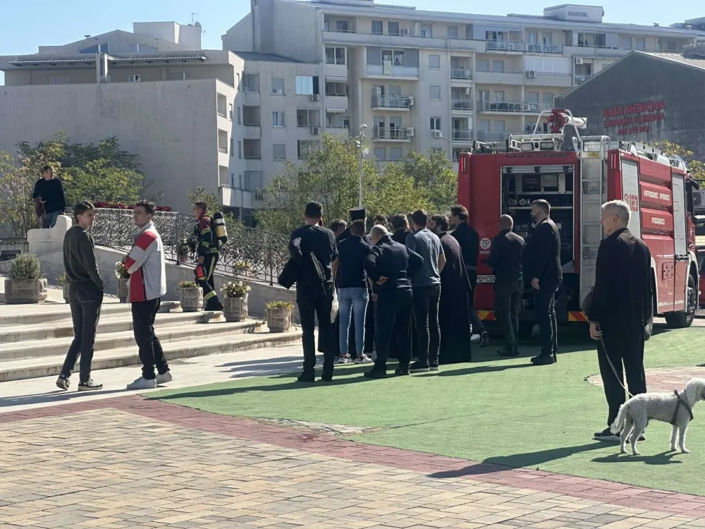 Požar u Hramu Hristovog Vaskrsenja u Podgorici