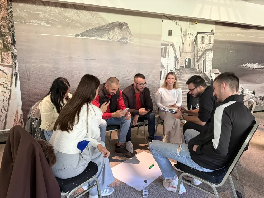 Osnaživanje mladih za bezbjednije i odgovornije digitalno okruženje