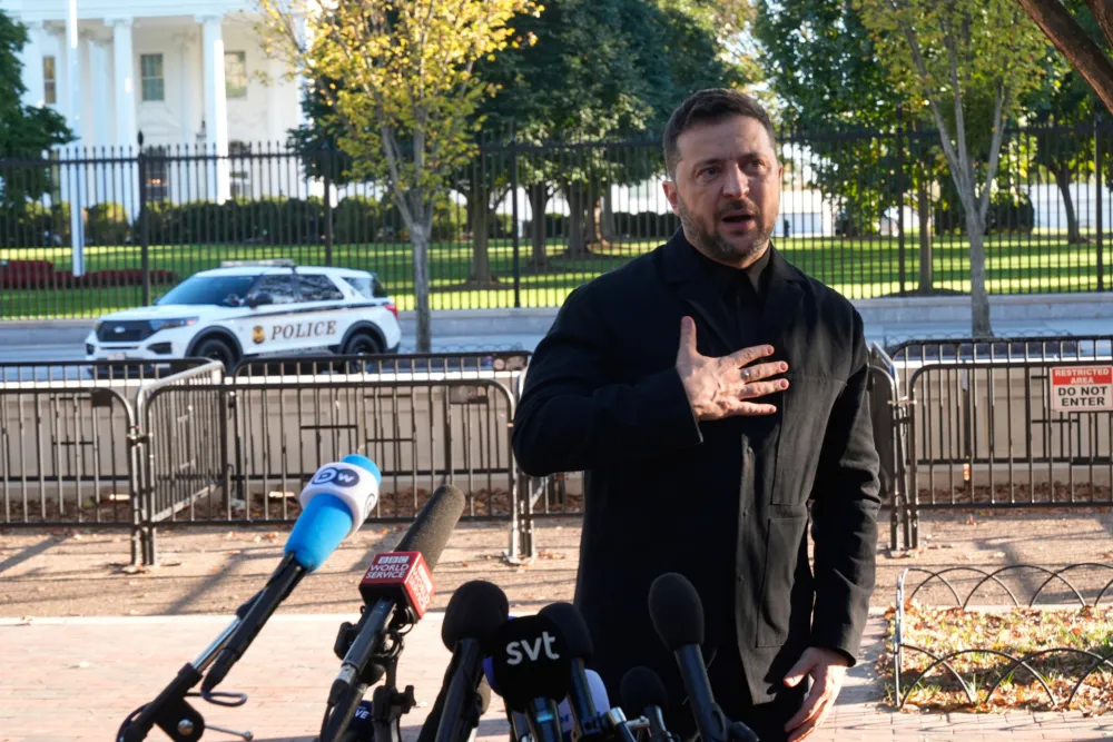 Zelenski želi za sto sa Trampom i Putinom: Kako mogu dogovori bez nas o nama
