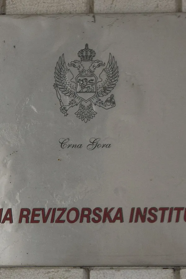 DRI: Fiskalna politika Vlade nije bila u skladu sa zakonskim obavezama