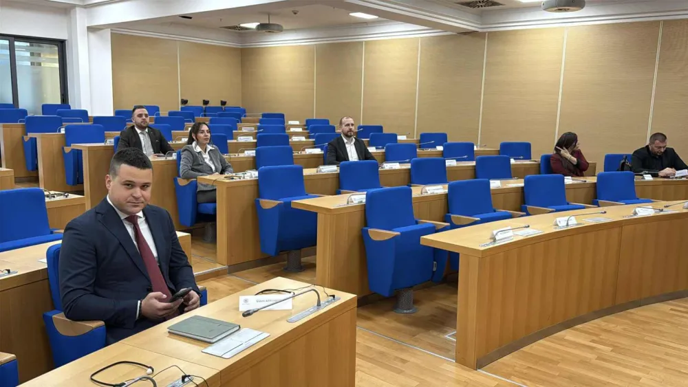 Članovi odbora za statut i propise 