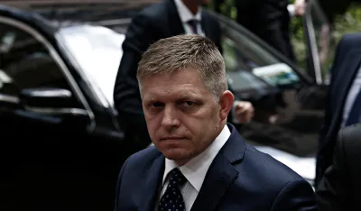 Napadač na Roberta Fica osuđen na 21 godinu zatvora