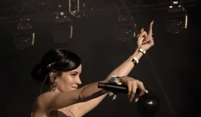 Lili Alen najavila povratak na scenu