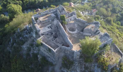 Milatović pokreće inicijativu za obnovu Žabljaka Crnojevića