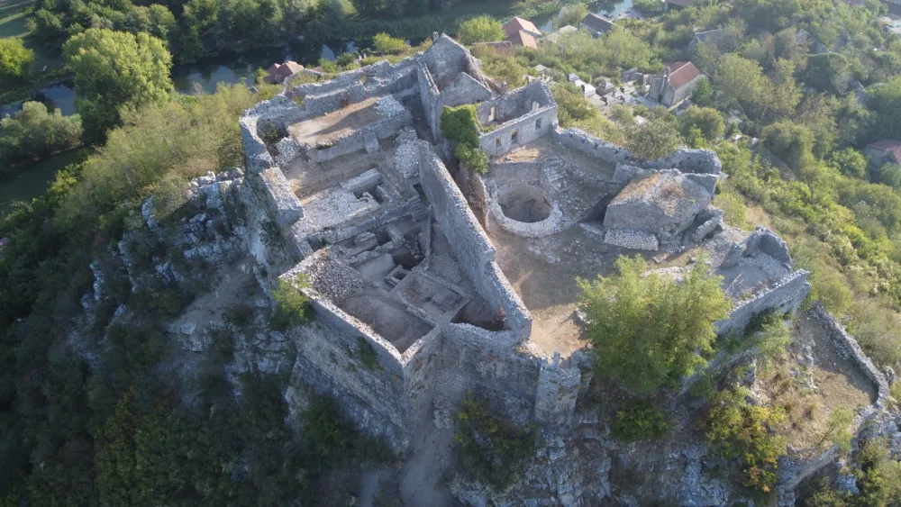 Milatović pokreće inicijativu za obnovu Žabljaka Crnojevića