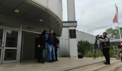 Oduzeti mobilni telefoni od vi&scaron;e sagovornika Aleksandra&nbsp;Mijalovića: Tužioci čitaju poruke, počinje saslu&scaron;anje svjedoka