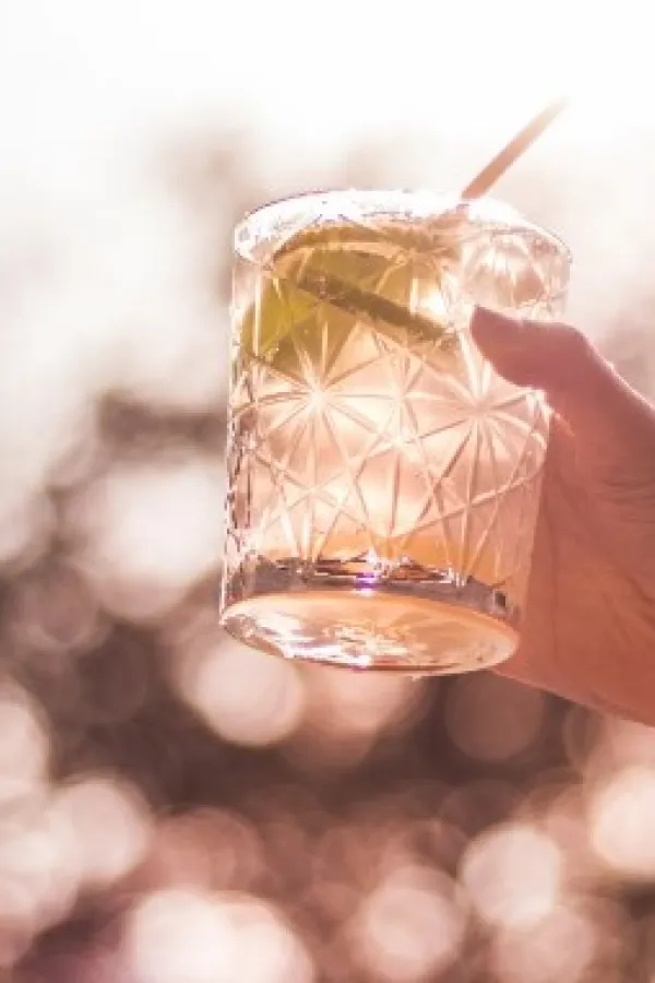 Britanci objavili listu zemalja u kojima postoji rizik od trovanja metanolom