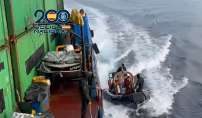 &Scaron;est i po tona kokaina zaplijenjeno na brodu kod Kanarskih ostrva