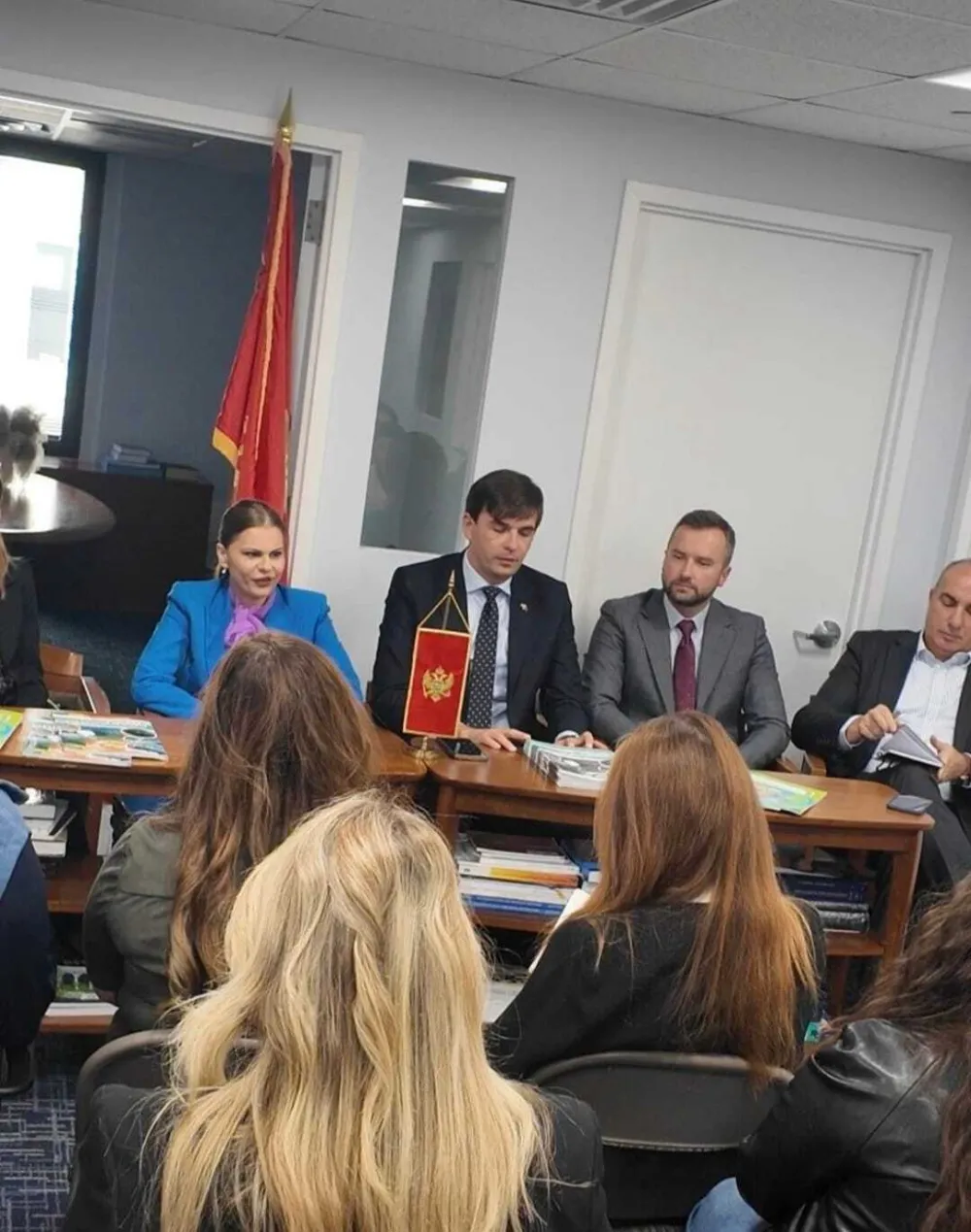 Azemović u Njujorku predstavio online kurs jezika