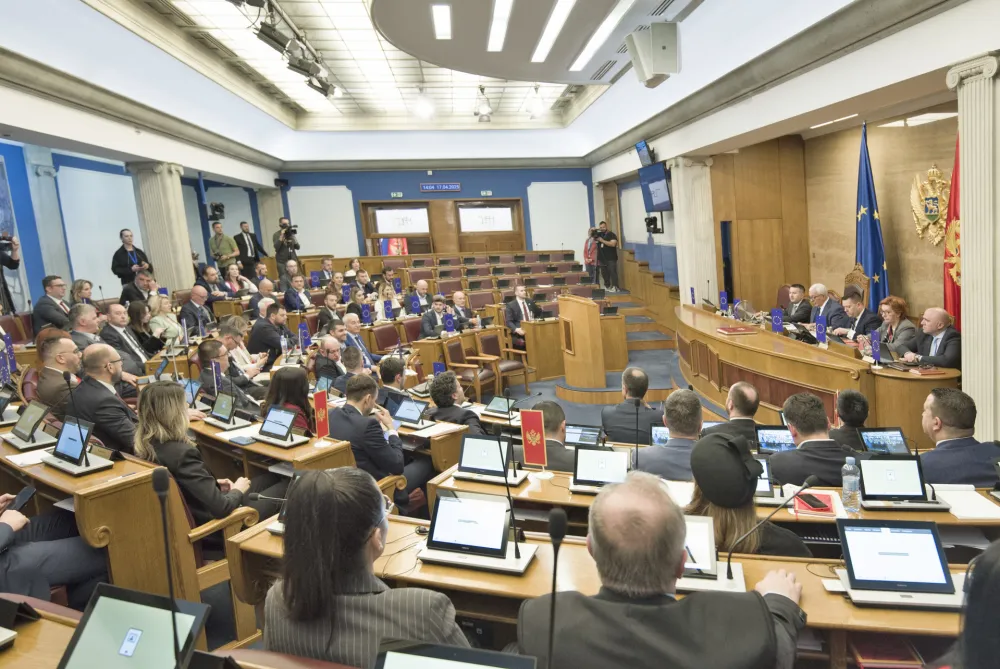 Skup&scaron;tina petostruko povećala izdatke u odnosu na 2020. godinu: Za gorivo tro&scaron;e 70.000 eura