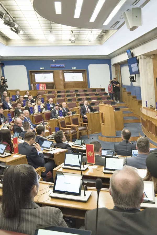 Skup&scaron;tina petostruko povećala izdatke u odnosu na 2020. godinu: Za gorivo tro&scaron;e 70.000 eura