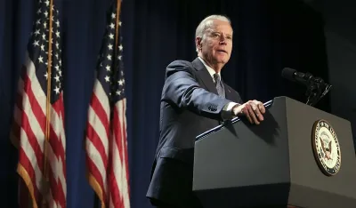 Bajden: SAD se suočavaju sa "mračnim danima", na&scaron;a demokratija je u pitanju