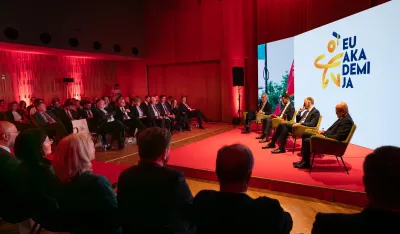 EU &ndash; Crna Gora, između slogana i realnosti