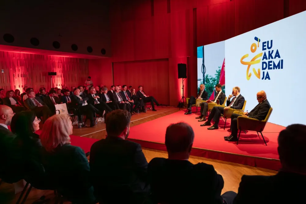 EU &ndash; Crna Gora, između slogana i realnosti