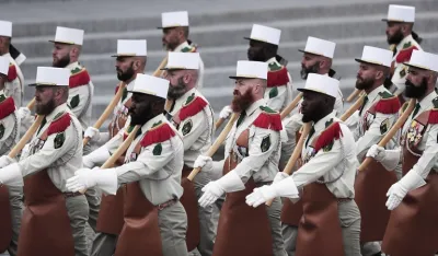 SVR: Francuska planira da rasporedi oko 2.000 vojnika u Ukrajinu