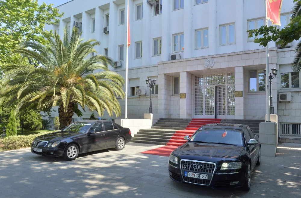 Privilegije biv&scaron;ih predsjednika veće nego u zemljama EU